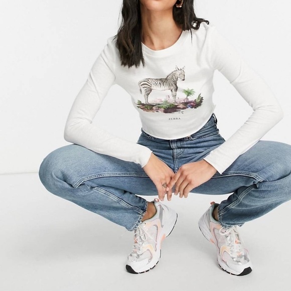 Weekday Seattle High Rise Jeans - Picture 4 of 14